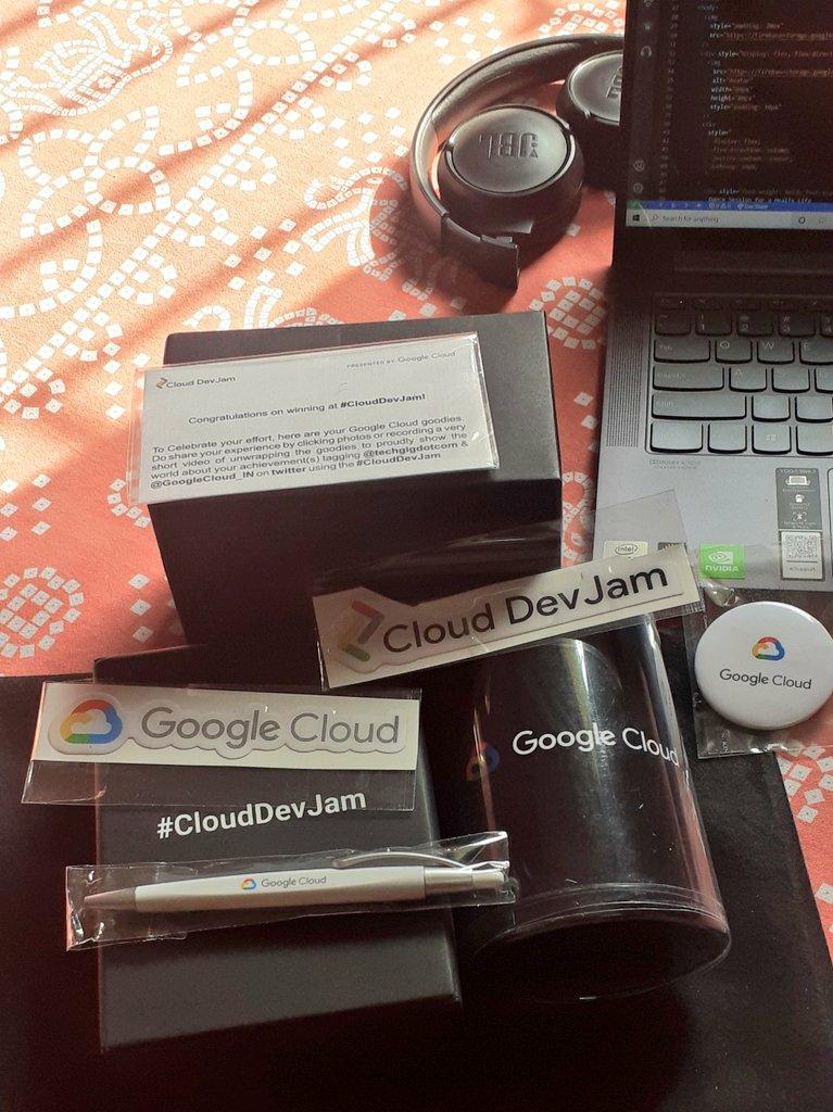 🎁 Received Swags from Google Cloud
